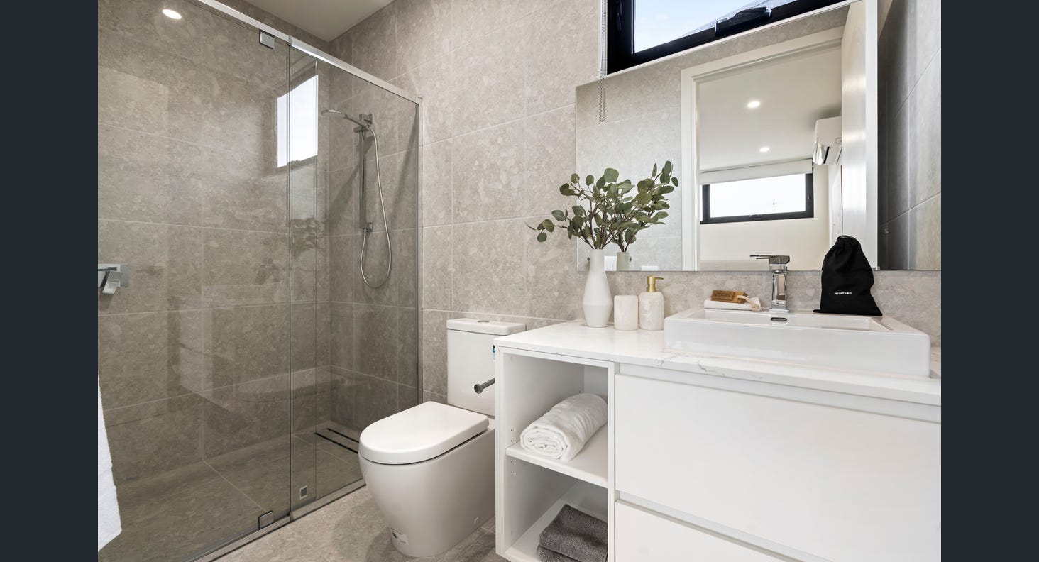 Modern Multi-Unit Development project photo 18